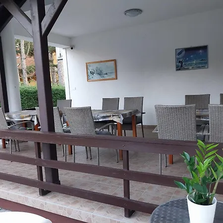 Fenyves - Homestay szállás