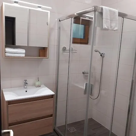 Fenyves - Homestay szállás