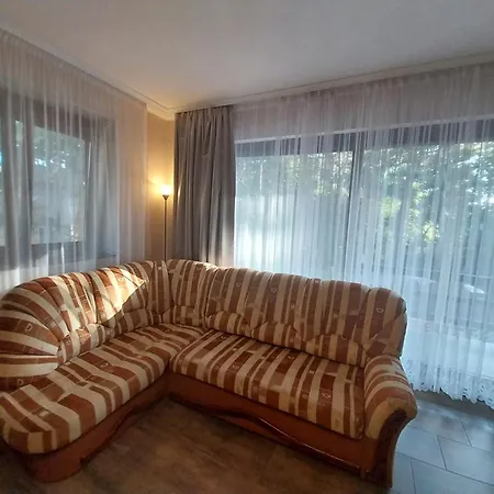 Homestay Fenyves Vendeghaz -