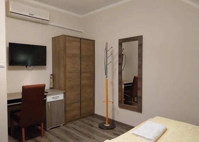 Fenyves Vendeghaz - 民宿 *